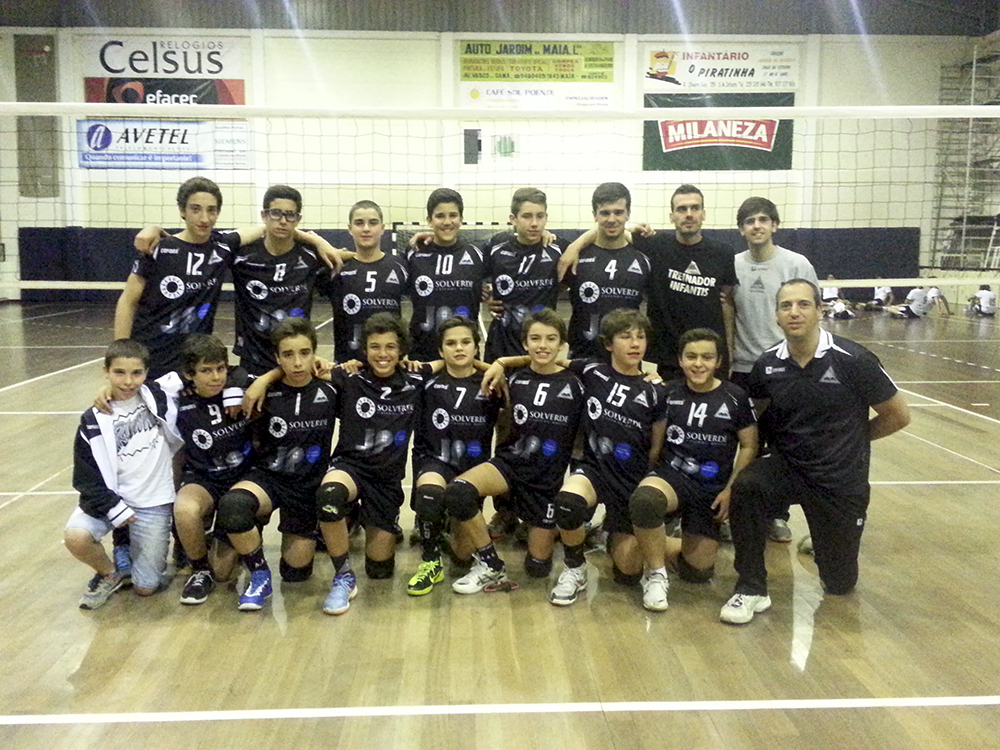 Voleibol: Infantis da AAE são Vice Campeões Nacionais