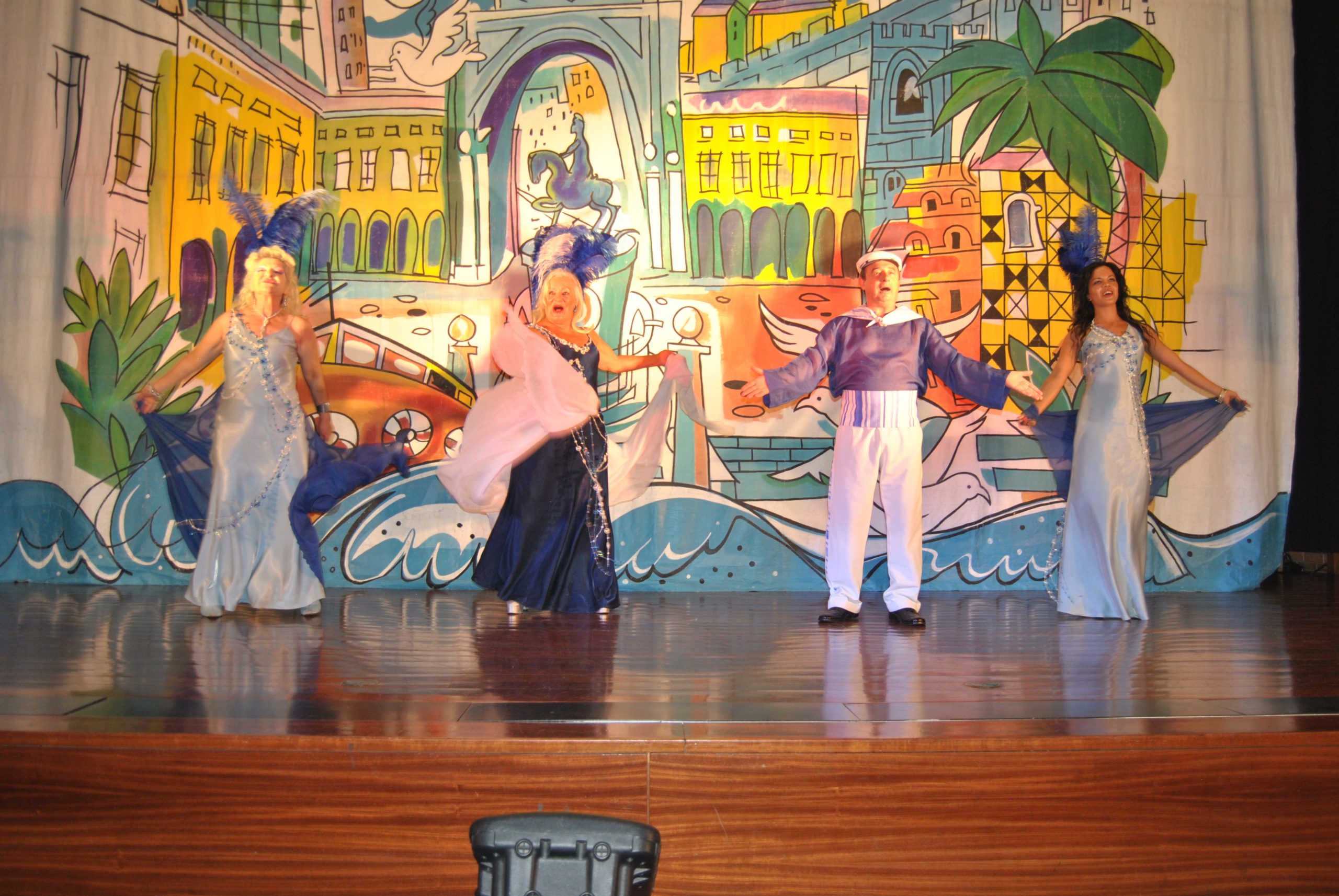 Teatro de Revista esteve em Espinho com Luis Aleluia