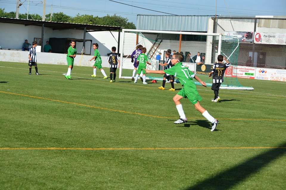 Resultados: Escolinha de Futebol Eliseu “Os Baixinhos”