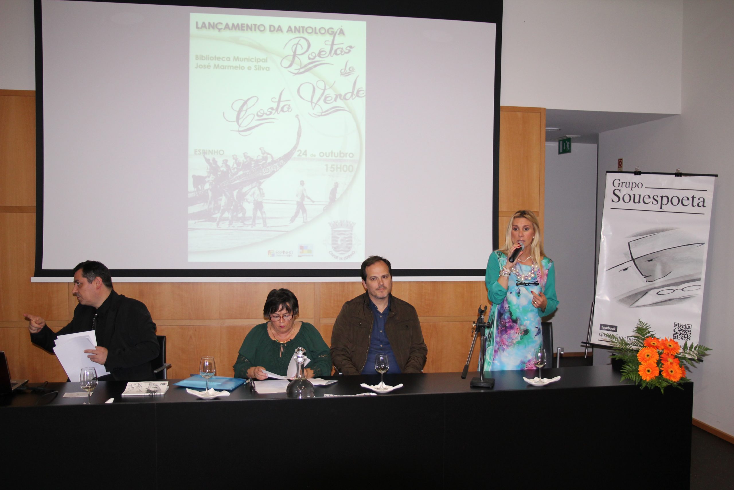 Lançada antologia “Poetas da Costa Verde”