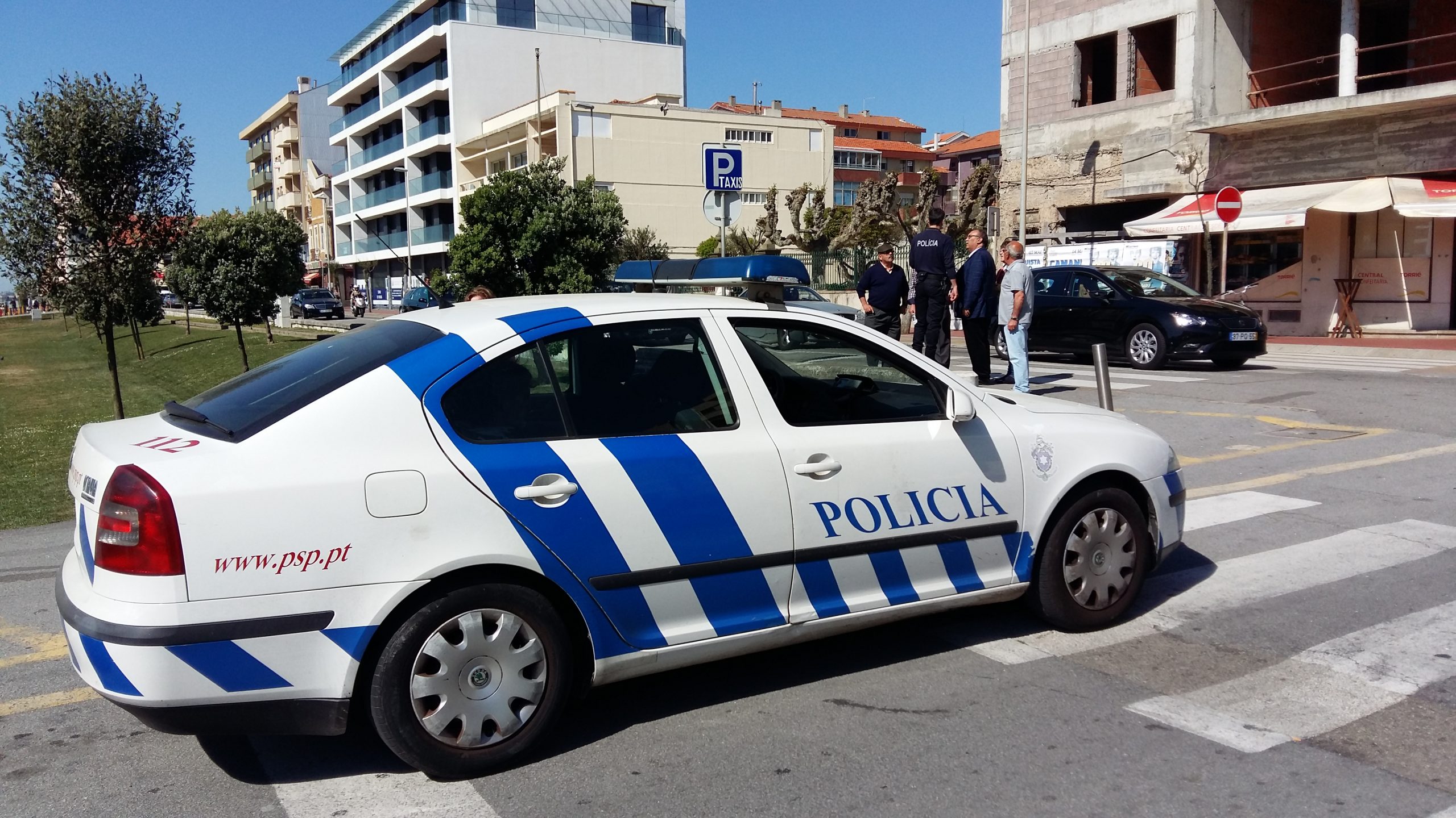 Mais um taxista agredido na Praça da Rua 8