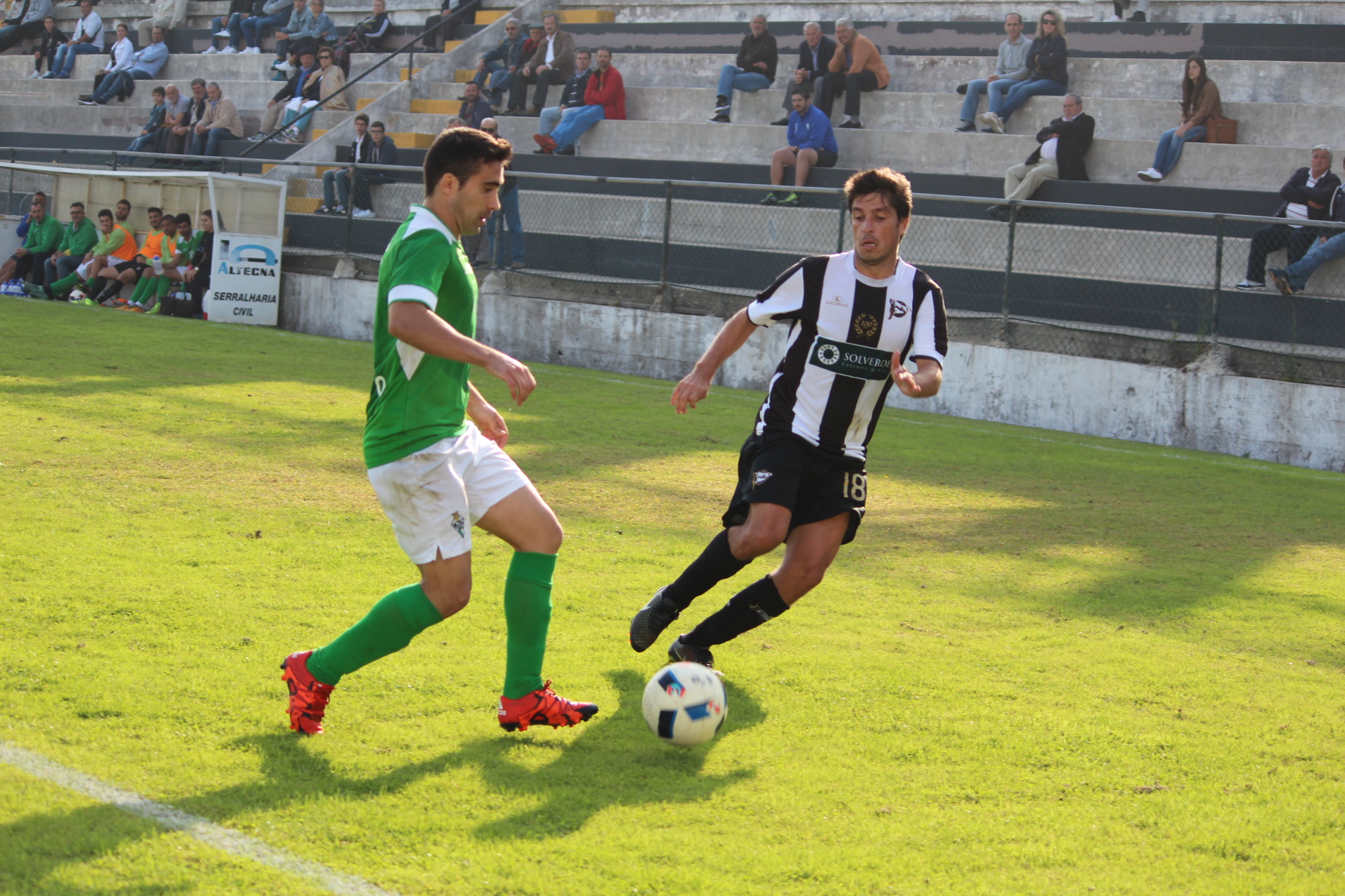 Sp. Espinho vence Mealhada por 5-1