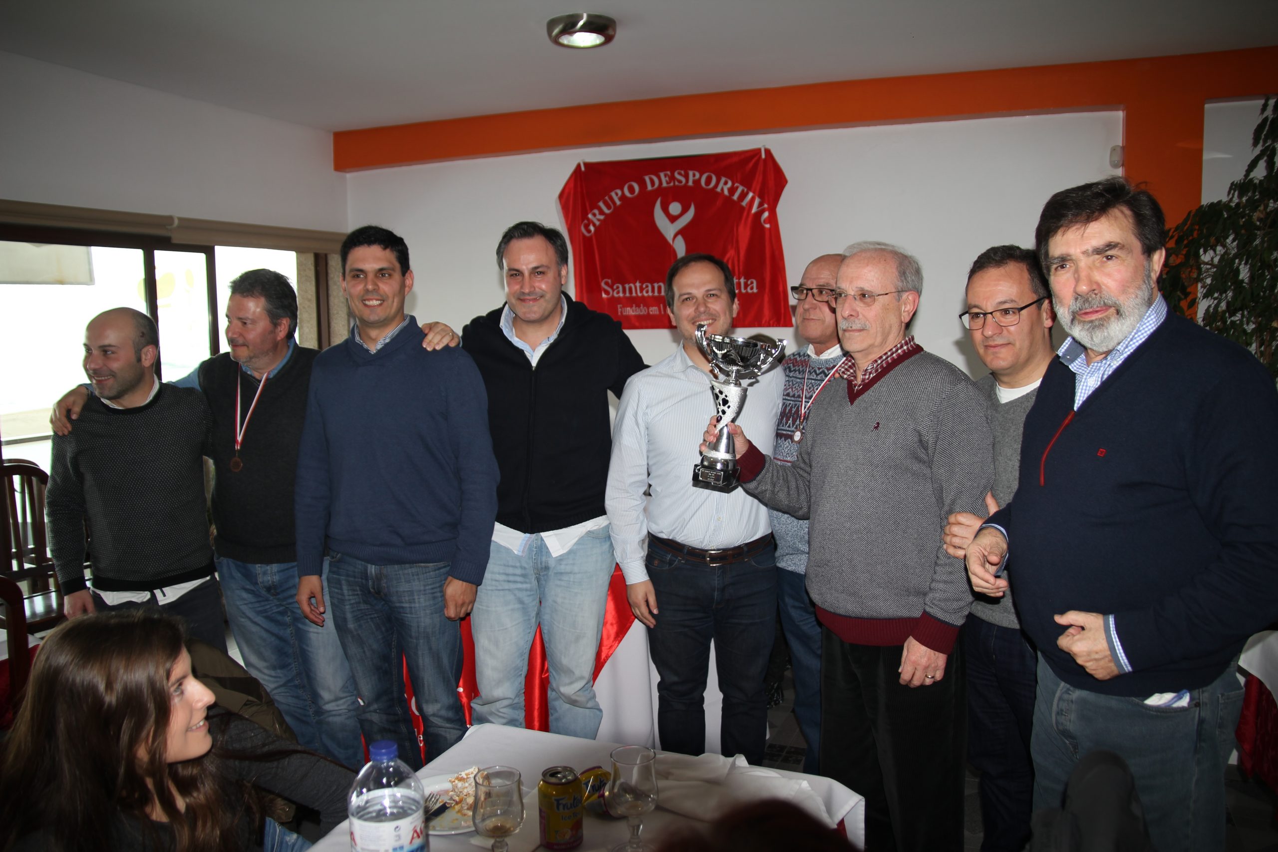 Entregue os Troféus do  XII Torneio Interno de Futsal da Região Norte