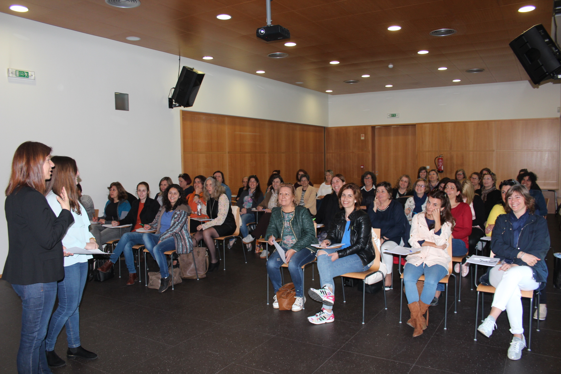 ADCE promove formação sobre “Lidar com a indisciplina e a violência”