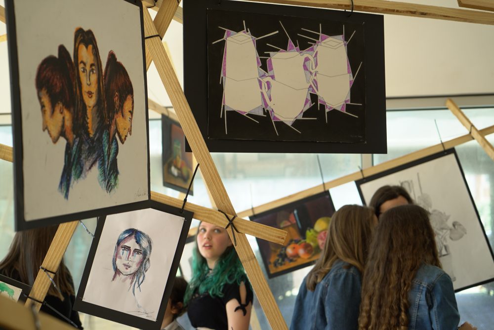 Inaugurada a exposição “CriArte” no FACE