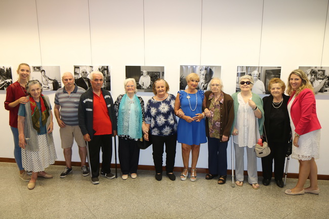 Séniores da Santa Casa revêem-se em exposição fotográfica
