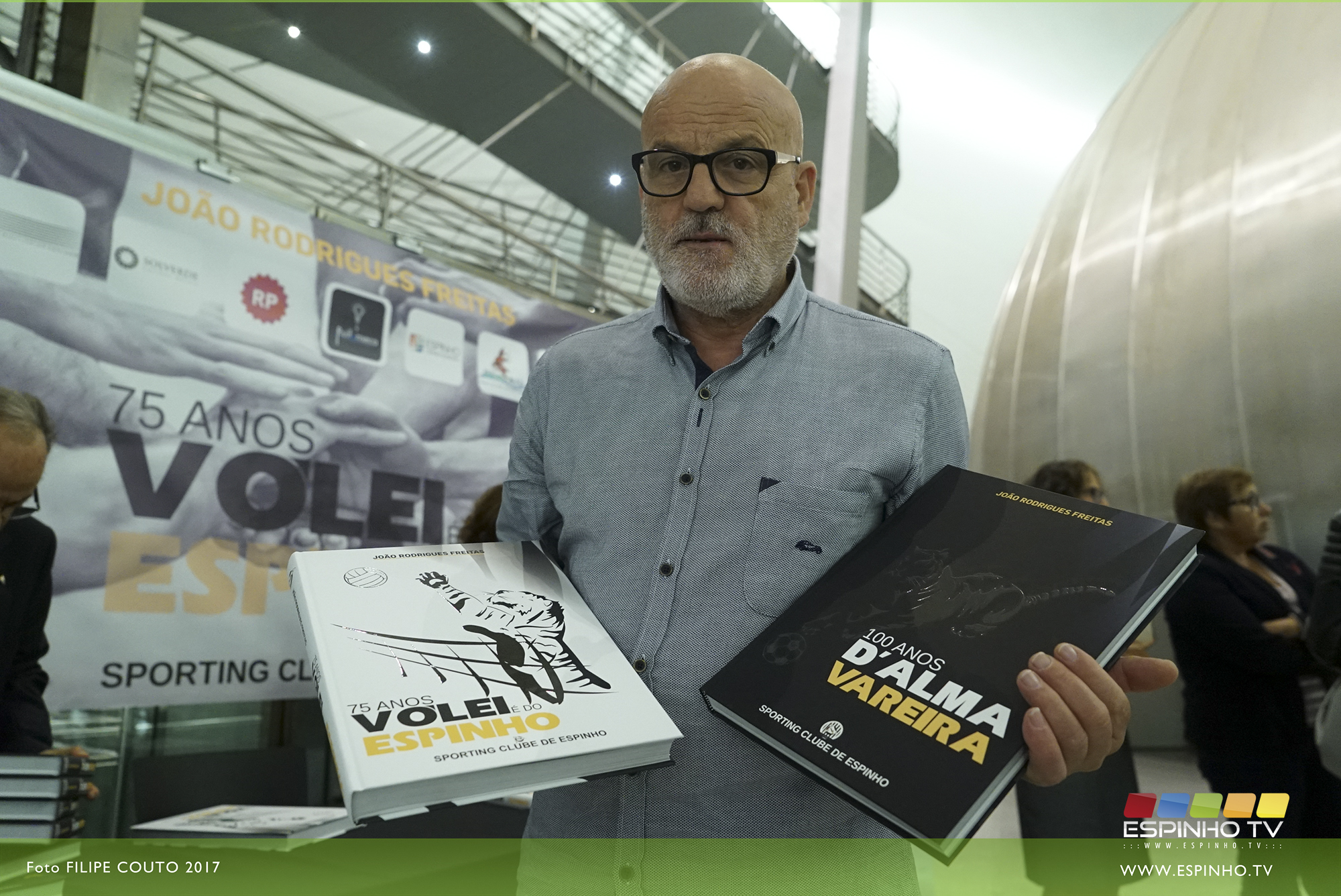 João Freitas apresentou o livro “75 anos Volei é do Espinho”