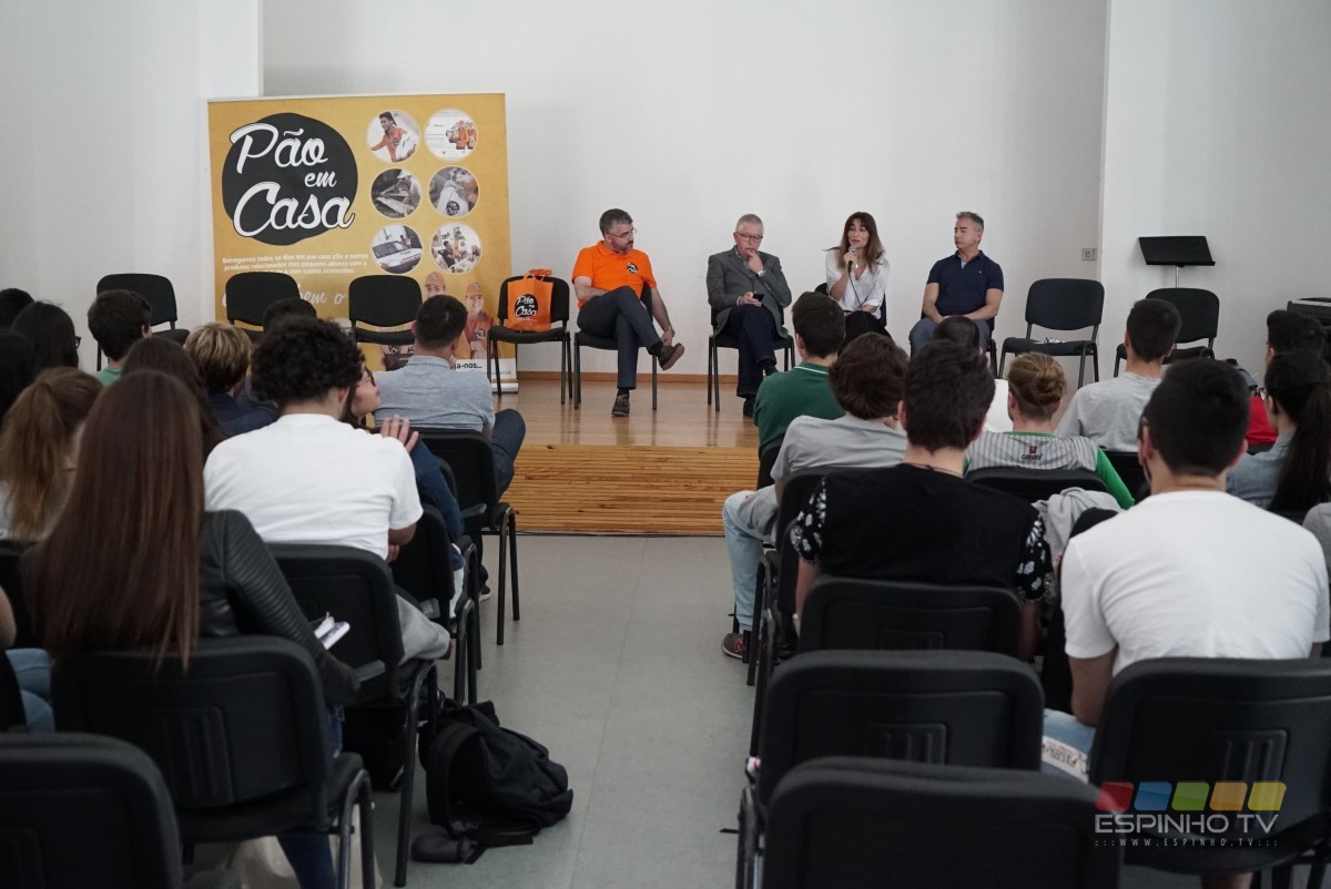 Seminário “Escola e o Mercado”