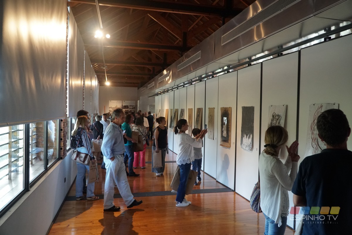 “Sacos de Papel com Arte” no Museu do Papel