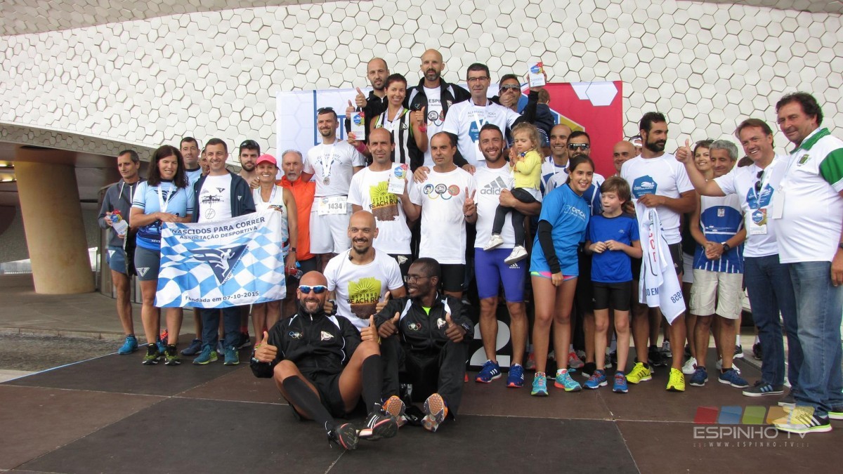 S. C. Espinho/Atletismo António Letão conquista o primeiro lugar na V Corrida do Porto de Leixões