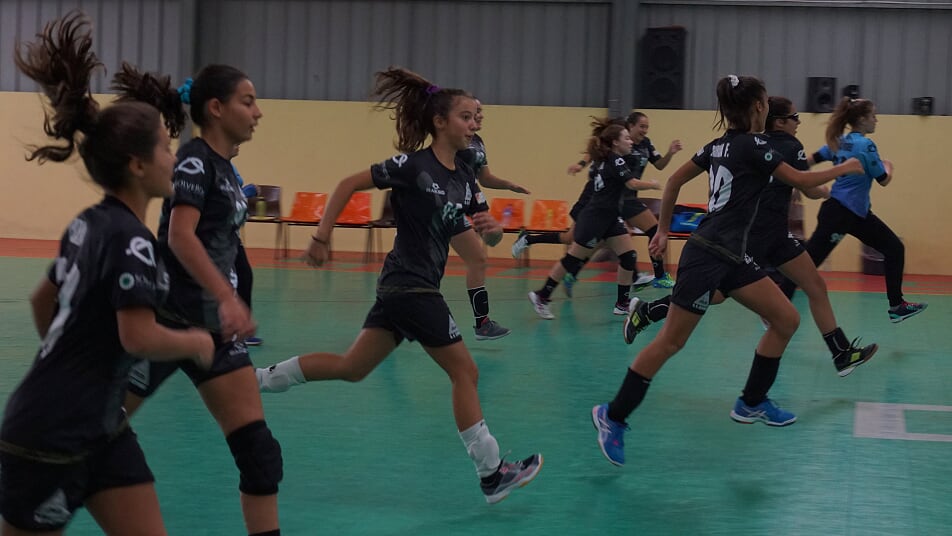 Domingo negativo para Secção Andebol da AAE
