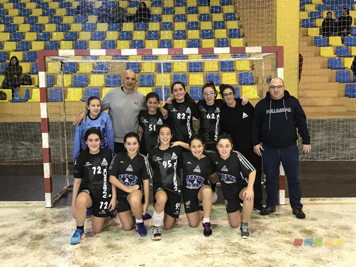 Andebol AAE: Primeira vitória das Infantis