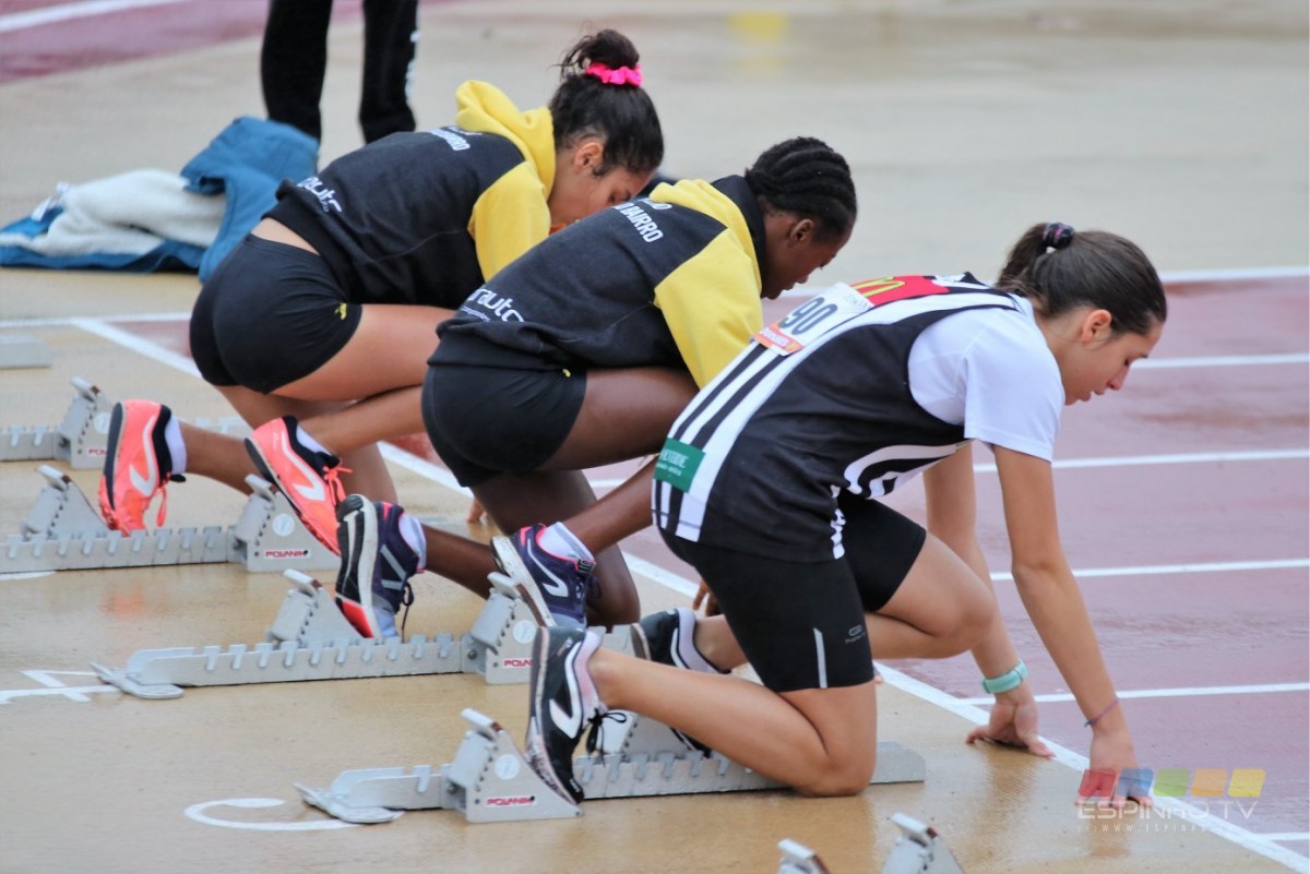 Hortense Tenda do SCE/Atletismo António Leitão brilha em Gondomar e Braga