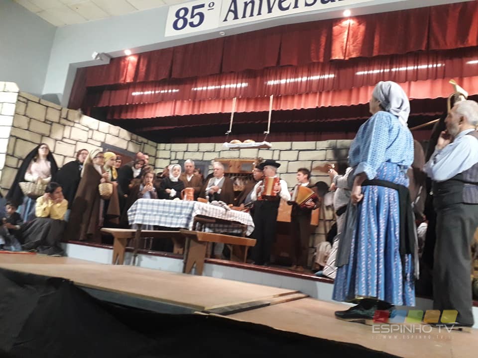 Grande noite de Cantares de Janeiras em Paramos