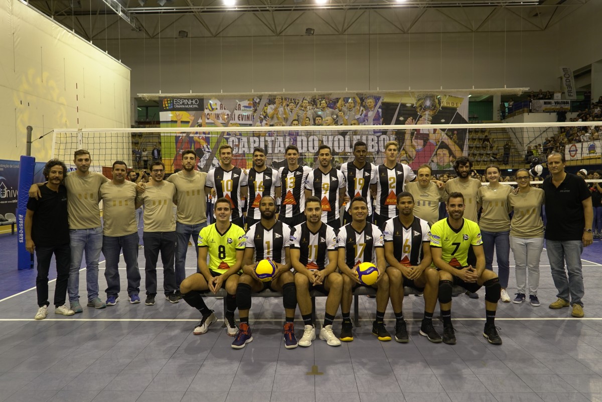 Voleibol: Vitória emocionante do SC Espinho