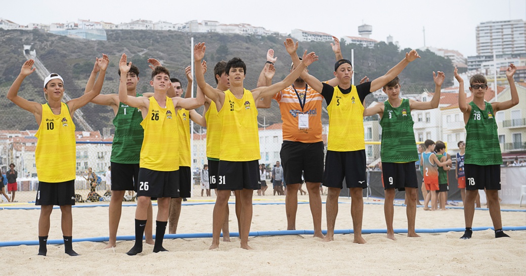 Andebol de Praia > EFE Os Tigres Campeões Nacionais dos Escalões de Formação