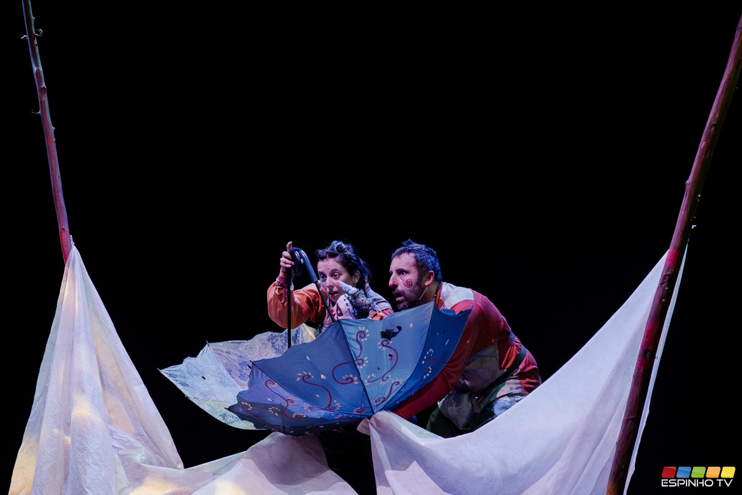 Como um espetáculo de marionetas nos fez repensar a migração