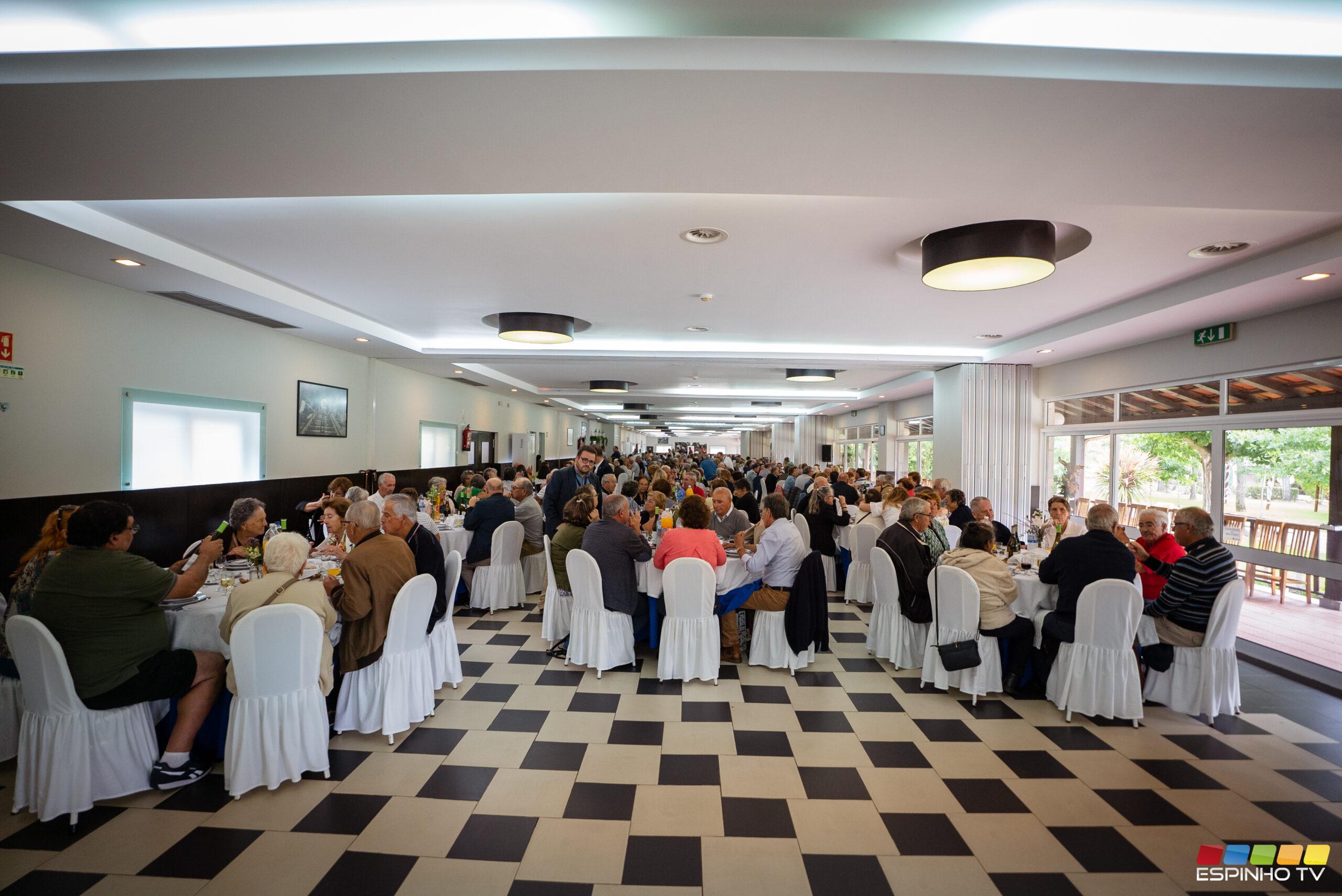 Passeio anual sénior leva 400 antenses e guetinenses a Viseu