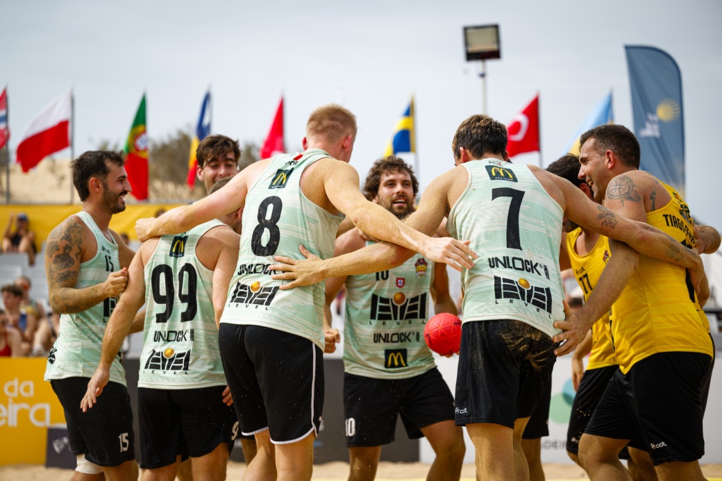 EFE Os Tigres LEVEL conquista prata no Campeonato Europeu de Andebol de Praia