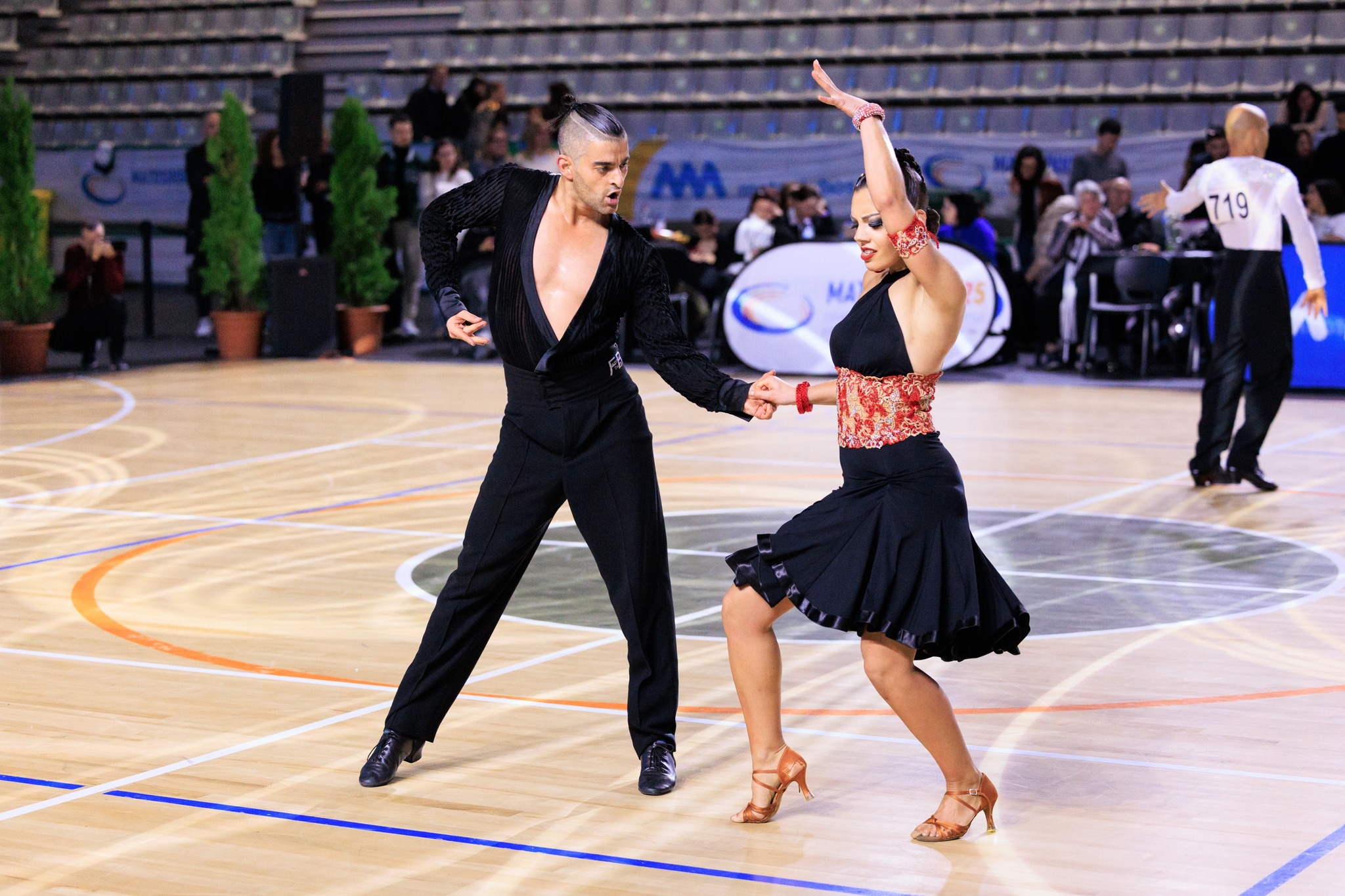 Dança Desportiva: André e Vanessa são Campeões Nacionais 2025 no escalão Séniores I Open
