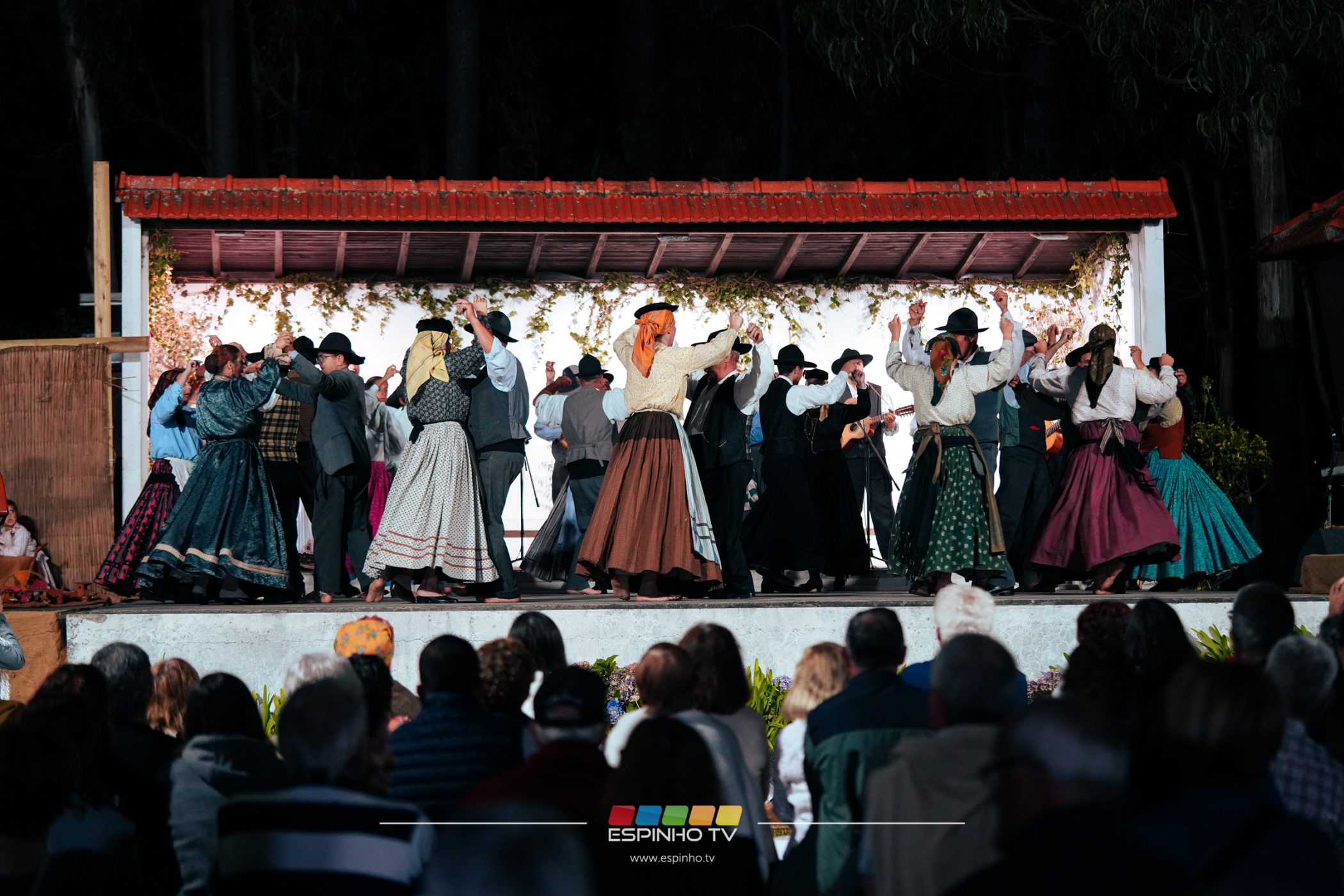 Festival de Folclore de Paramos celebrou tradição com “Vamos à Feira”