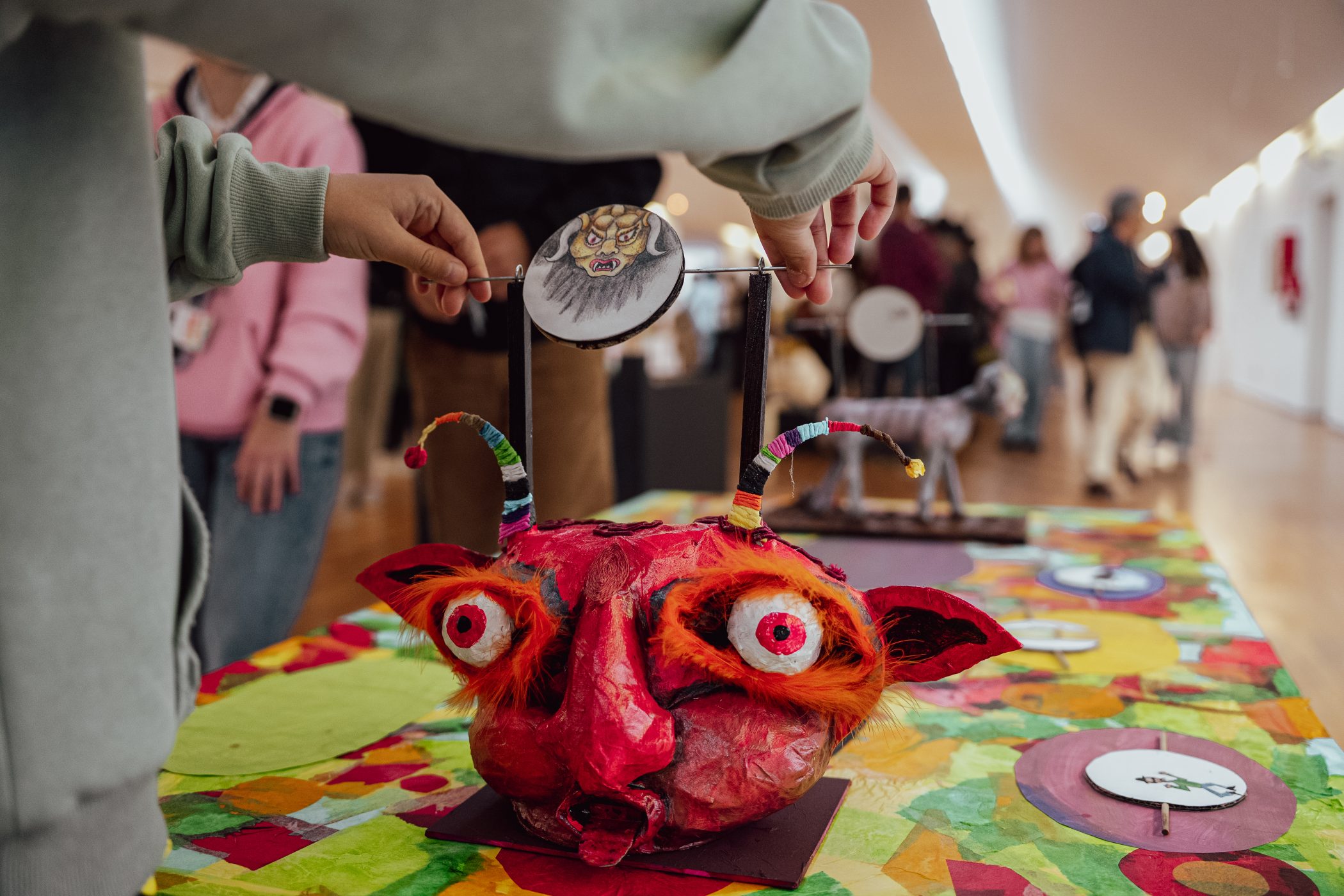 CINANIMA | Inaugurada exposição “Oficinas Anilupa – Feira do Brinquedo Ótico”