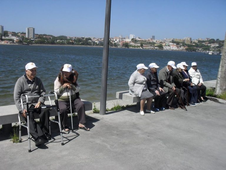Centro Social de Paramos comemora Dia Mundial da Hipertensão