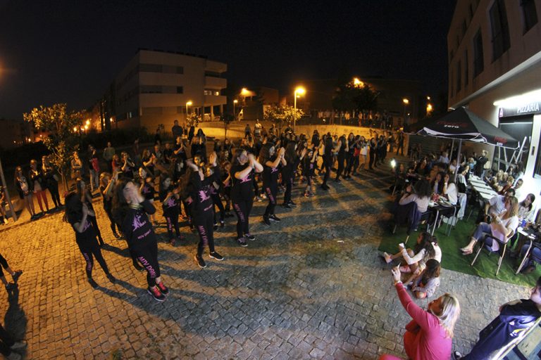 FlashMob pelo grupo MTV Dance Kids