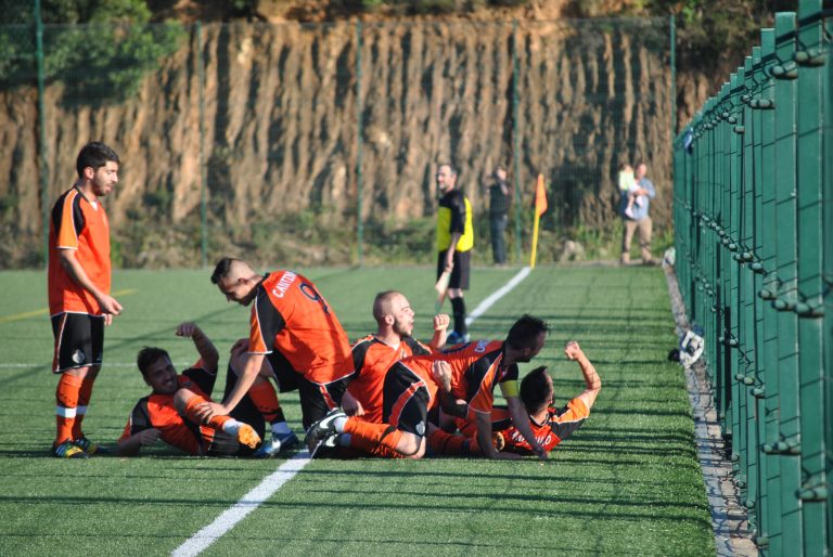 Cantinho Rambóia volta a Paramos para a defesa do ceptro