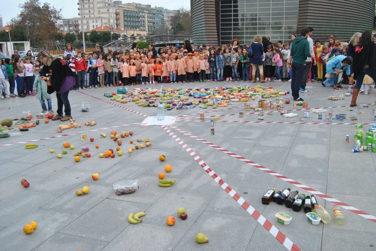 Escola EB 1 Espinho 2 Comemorou Dia Mundial da Alimentação Escola EB 1 Espinho 2 Comemorou Dia Mundial da Alimentação