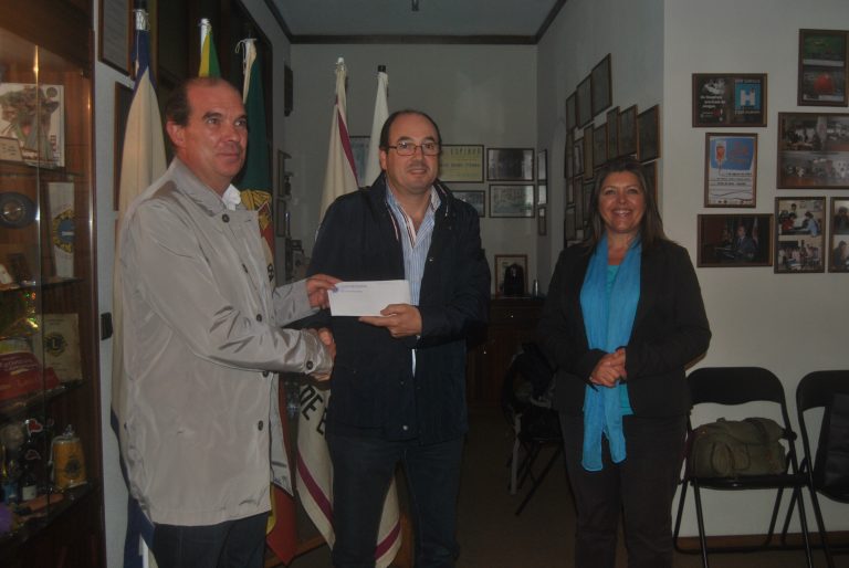 Lions Clube de Espinho entregaram 1.000€ à Cerciespinho