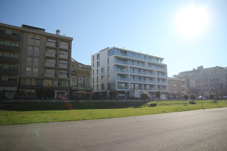 Vicente Pinto explica projeto para a Alameda 8