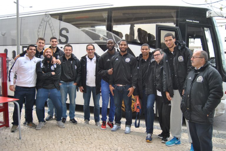 Voleibol: SC Espinho a caminho dos Açores