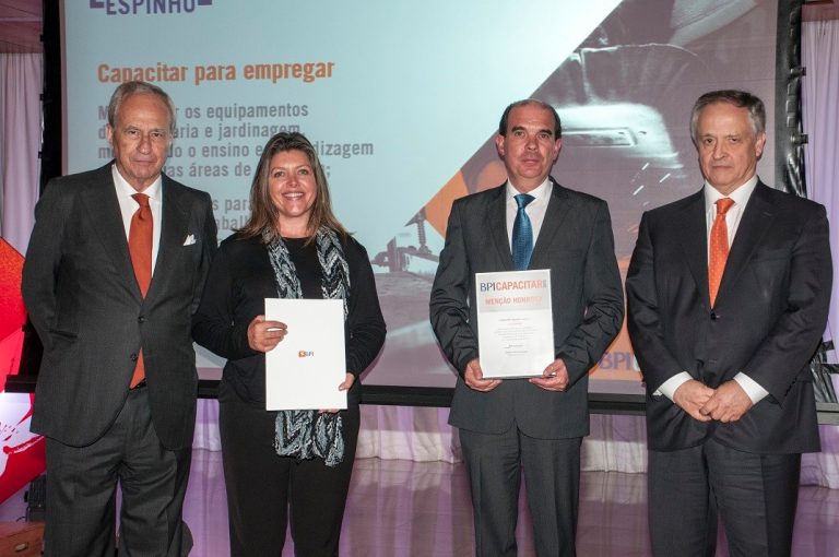 CerciEspinho recebe Prémio BPI Capacitar 2015