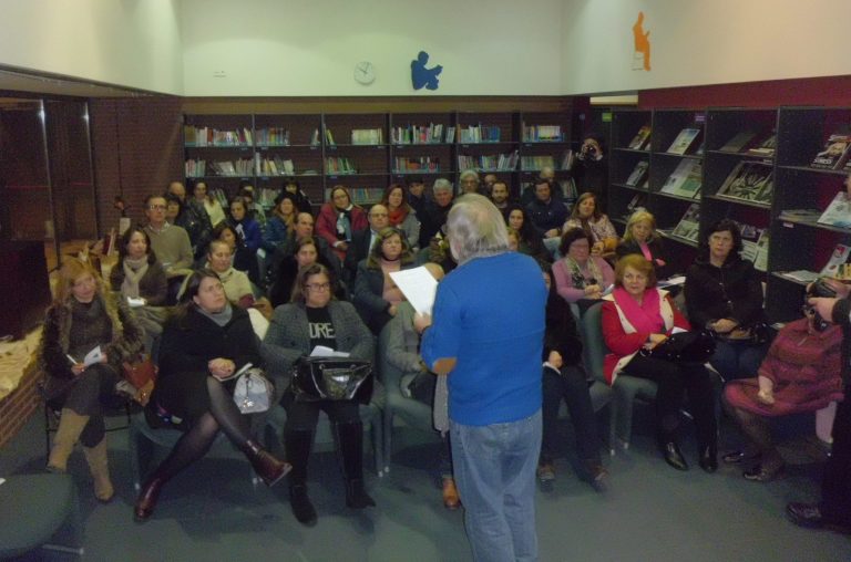 Comemoração dos 40 anos da Escola Manuel Laranjeira com poesia