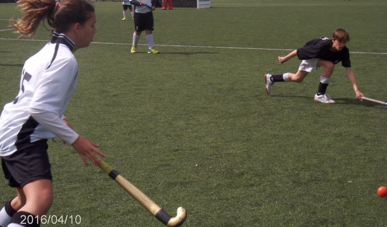 Hóquei em Campo Sub/15: AAE perde frente ao Viso