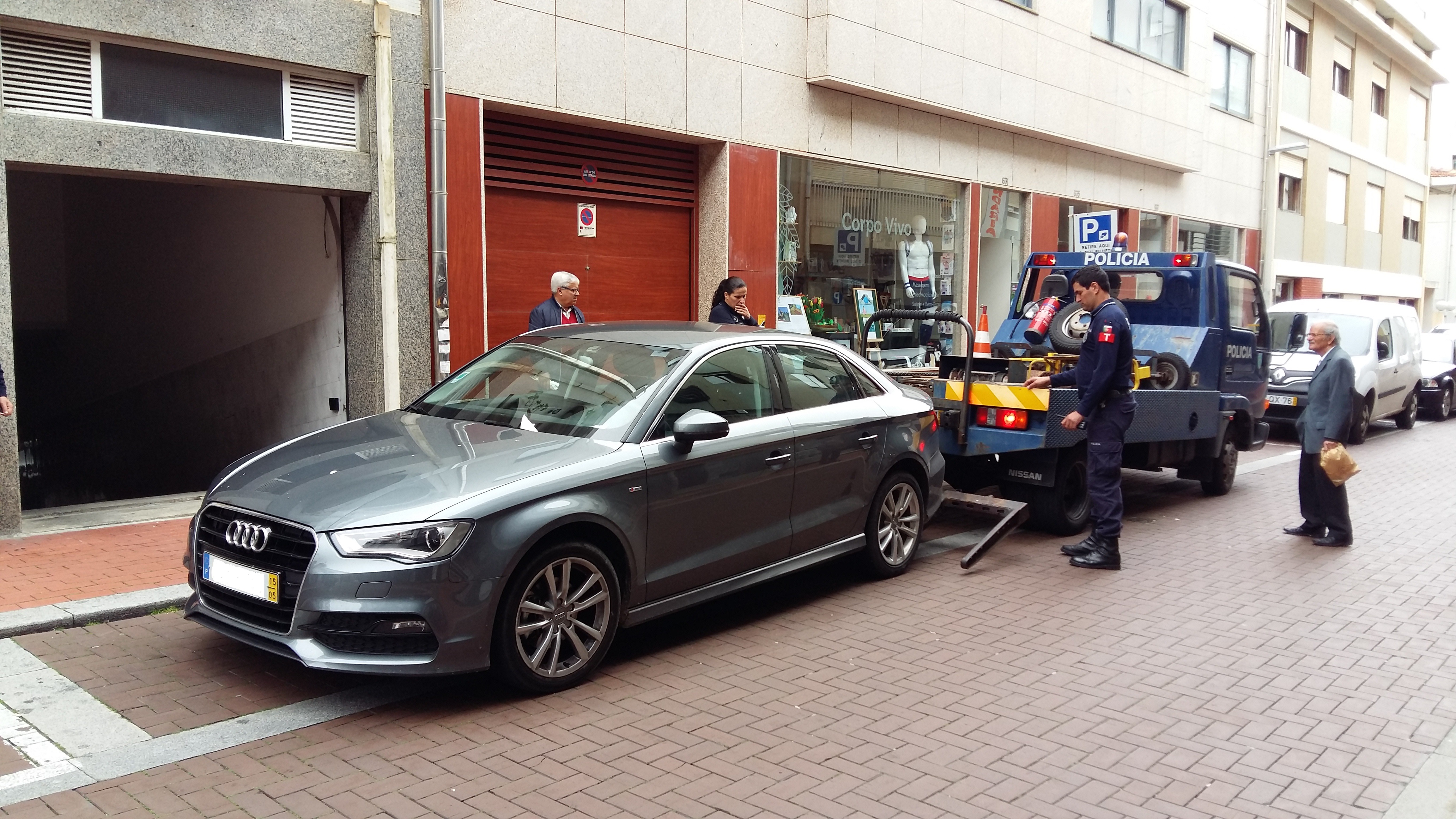 Estacionamento abusivo