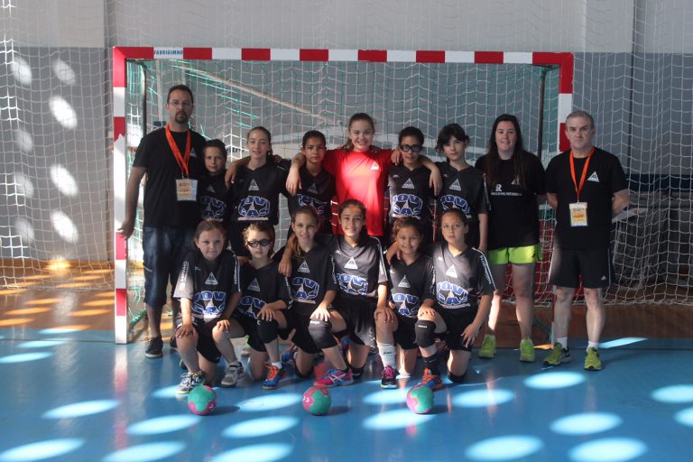 Andebol AAE:  Minis no Encontro Nacional, com o Douro como paisagem
