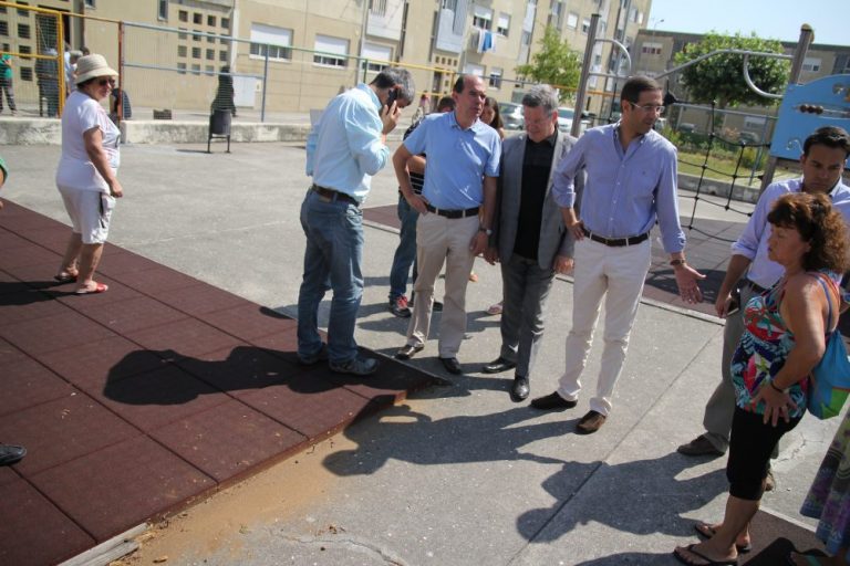 Pinto Moreira exige intervenção do IRHU no Bairro Ponte Anta