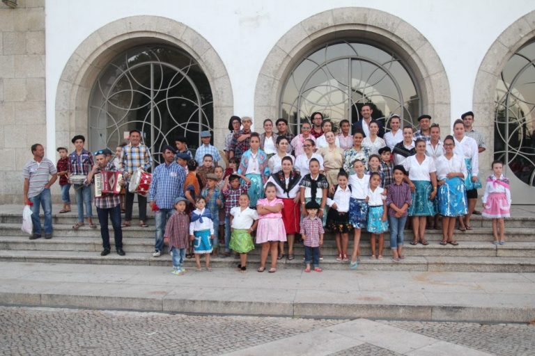 Pescadores e Vareiras desfilaram pelas ruas