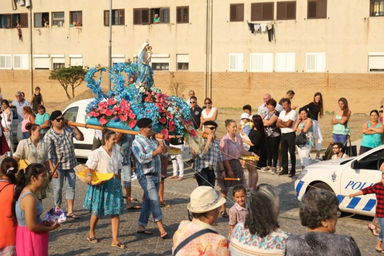 Procissão de Nª Srª do Mar foi o ponto alto das Festas