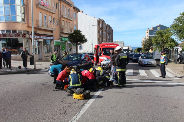 Jovem ferida em atropelamento em Anta