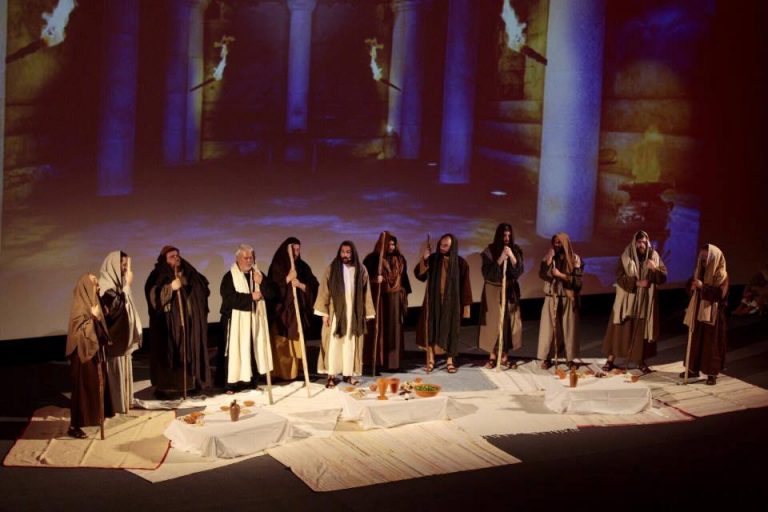 Reveja a transmissão da encenação da “Última Ceia”