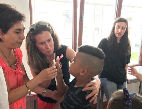 Projeto “Dentes & Dentinhos” da ADCE sensibilizou as crianças para a sua higiene oral