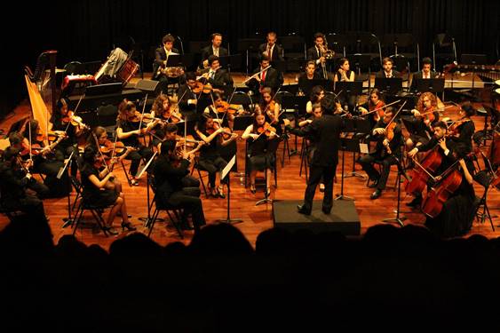 Orquestra Clássica de Espinho dá concerto inspirado no continente asiático Orquestra Clássica de Espinho dá concerto inspirado no continente asiático