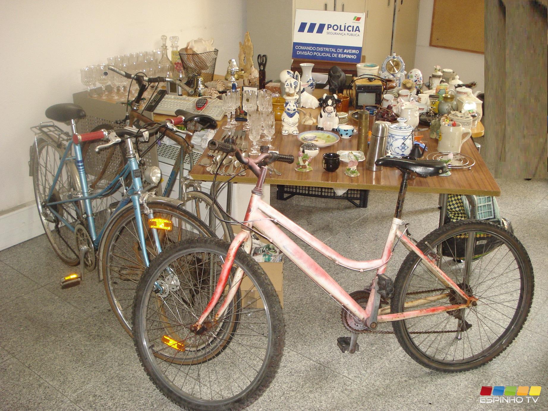 Mandado de busca e apreensão de material furtado em Espinho