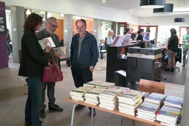 Pensar a escrita com António Tavares Pensar a escrita com António Tavares