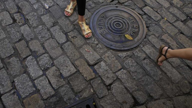 Munícipes isentos do pagamento dos ramais de ligação entre a sua habitação e a rede pública