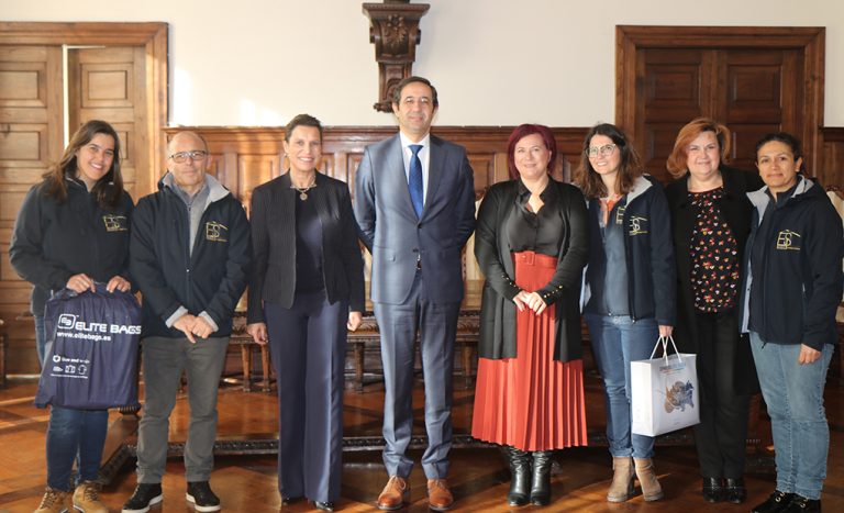 Município de Espinho faz entrega de material à ECSCP