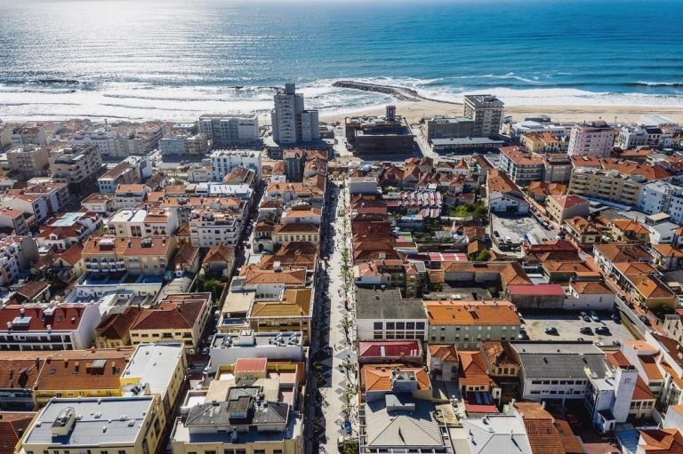 Novas medidas de combate à pandemia apresentadas este sábado
